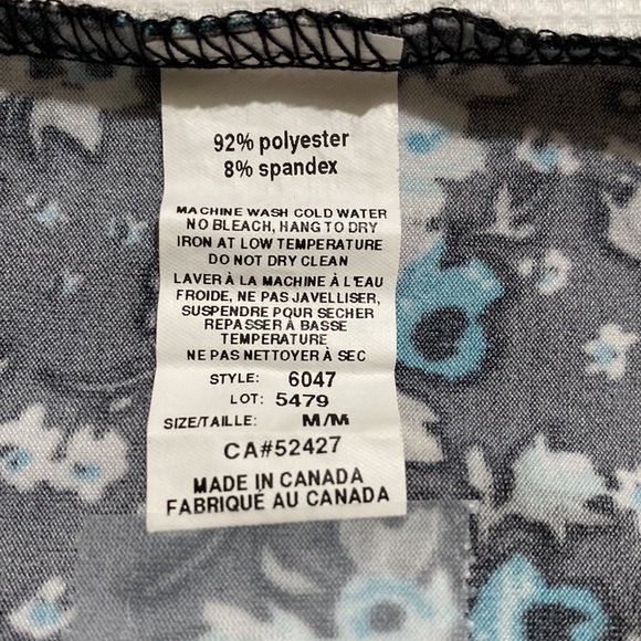 NWD Black with Blue White Floral Pattern Layered Ruffle Hem Dress Size M - Picture 10 of 10